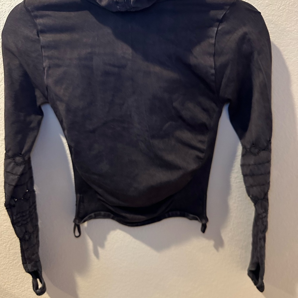 FP Movement Black top with hood. - Picture 2 of 3